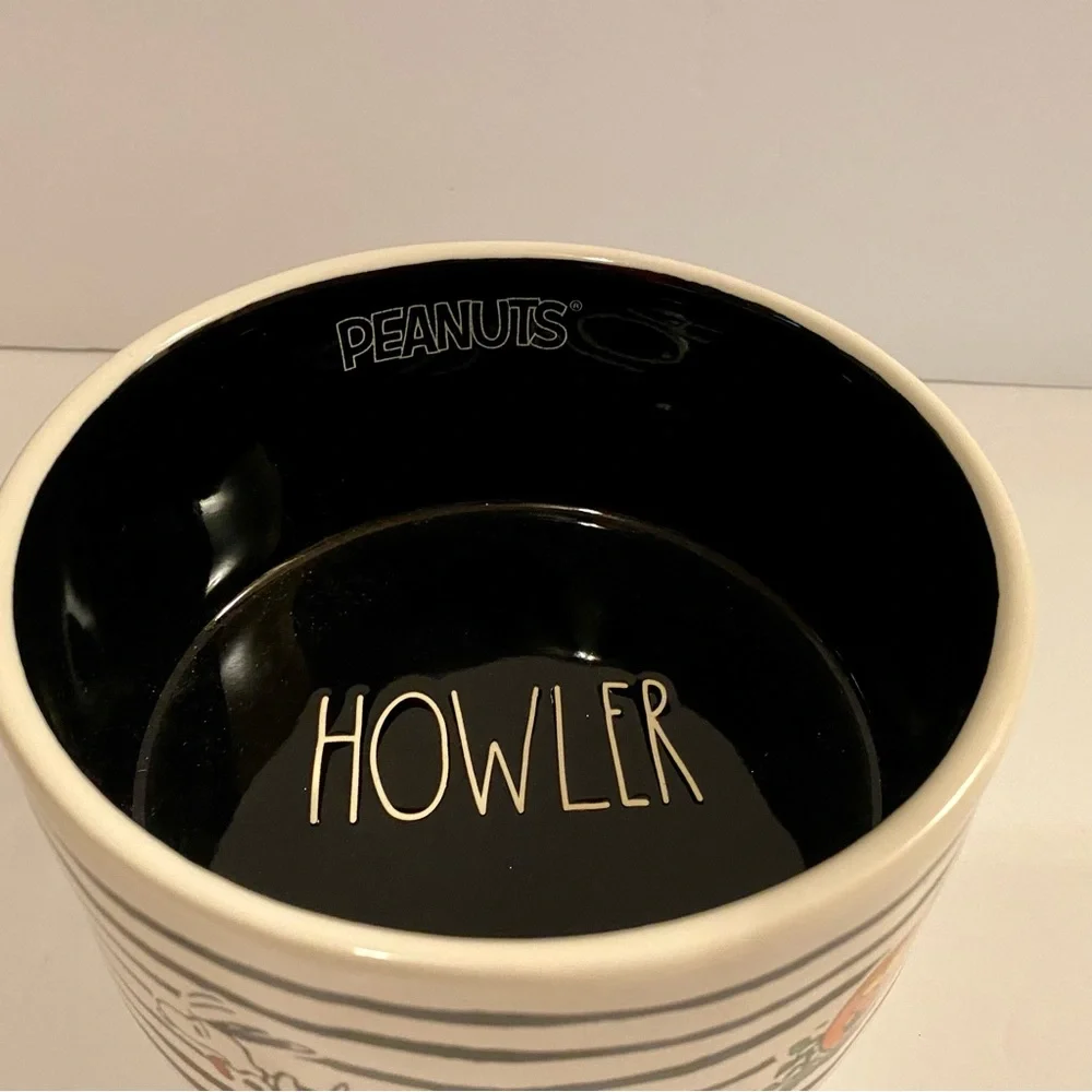 NWOT Rae Dunn Peanuts Dog Bowl Featuring Snoopy and Woodstock
